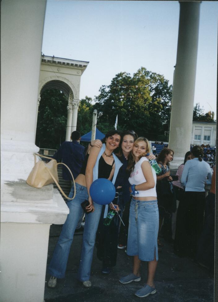 prieteni mei la bucuresti.jpg