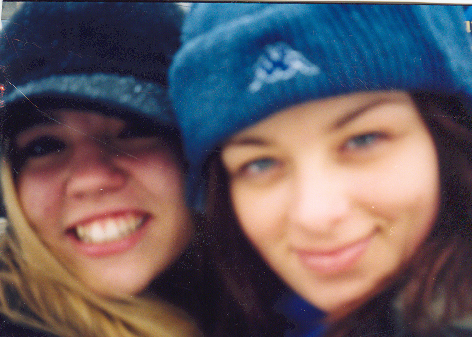 jasmyna&deedee.jpg