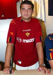 chivu_rosso.jpg