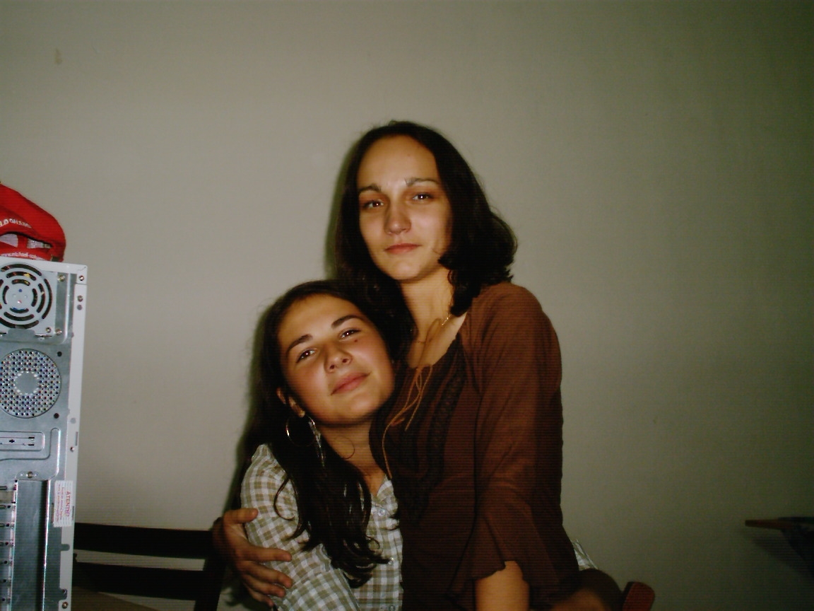 anca&georgiana.jpg